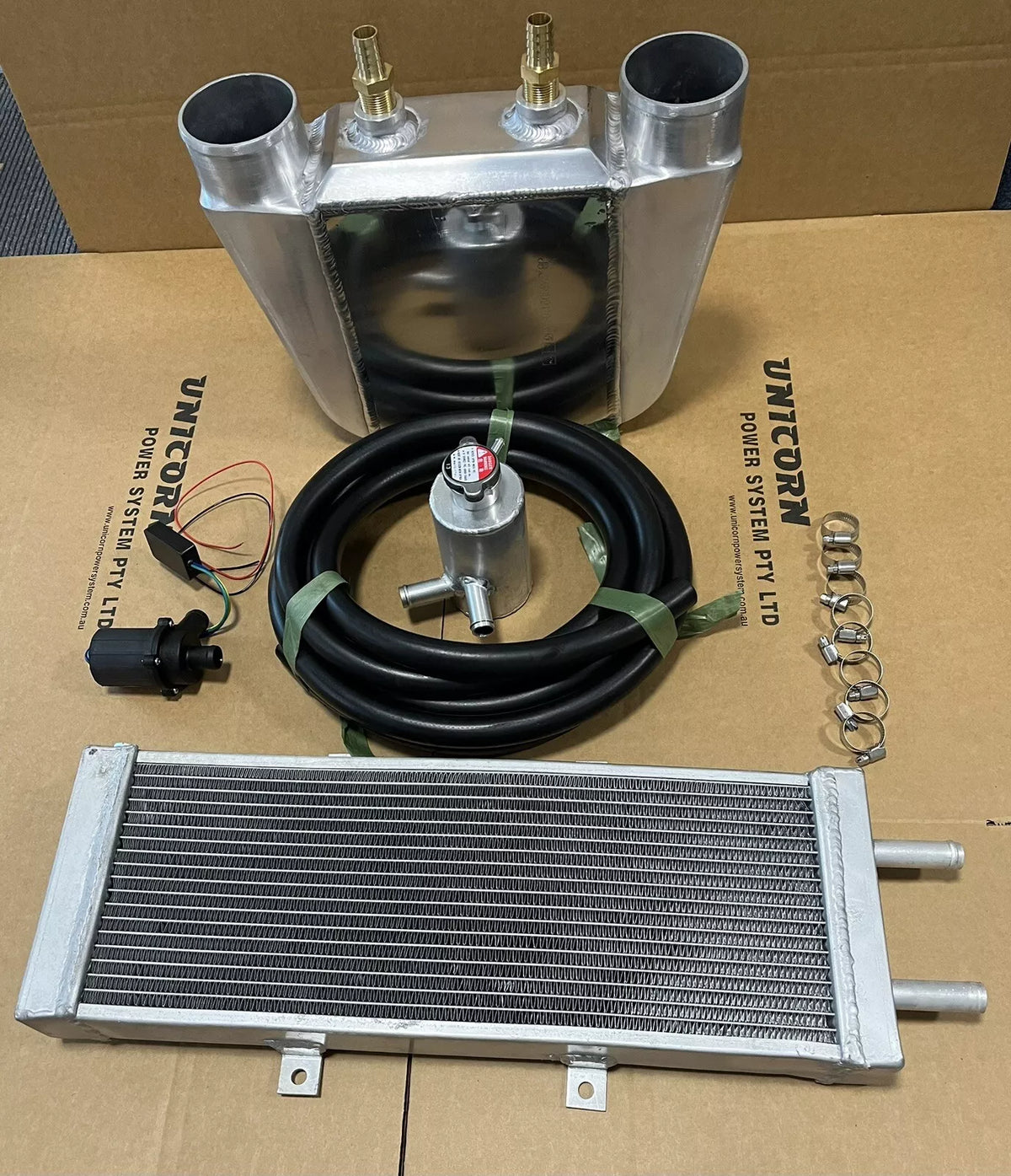 Universal Water-to-Air Intercooler Heat Exchanger Kit for Turbo/Superc ...